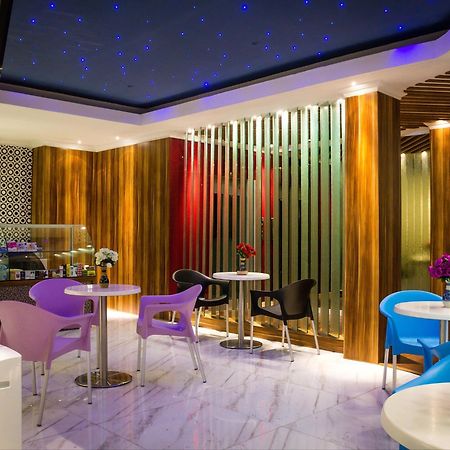 Madu Inn Jakarta Kültér fotó