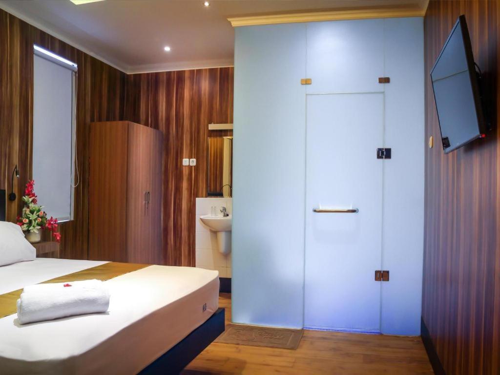 Madu Inn Jakarta Kültér fotó